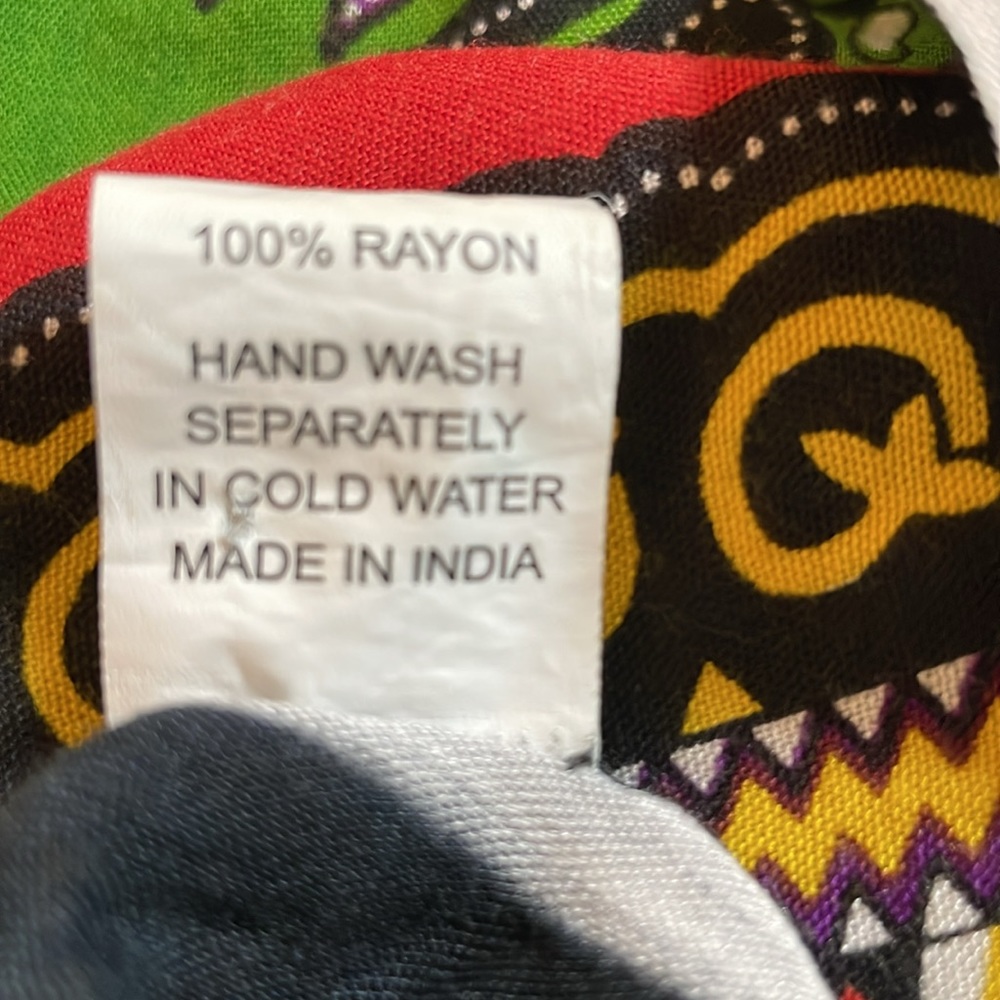 Rayon Bedspread - Picture 4 of 5
